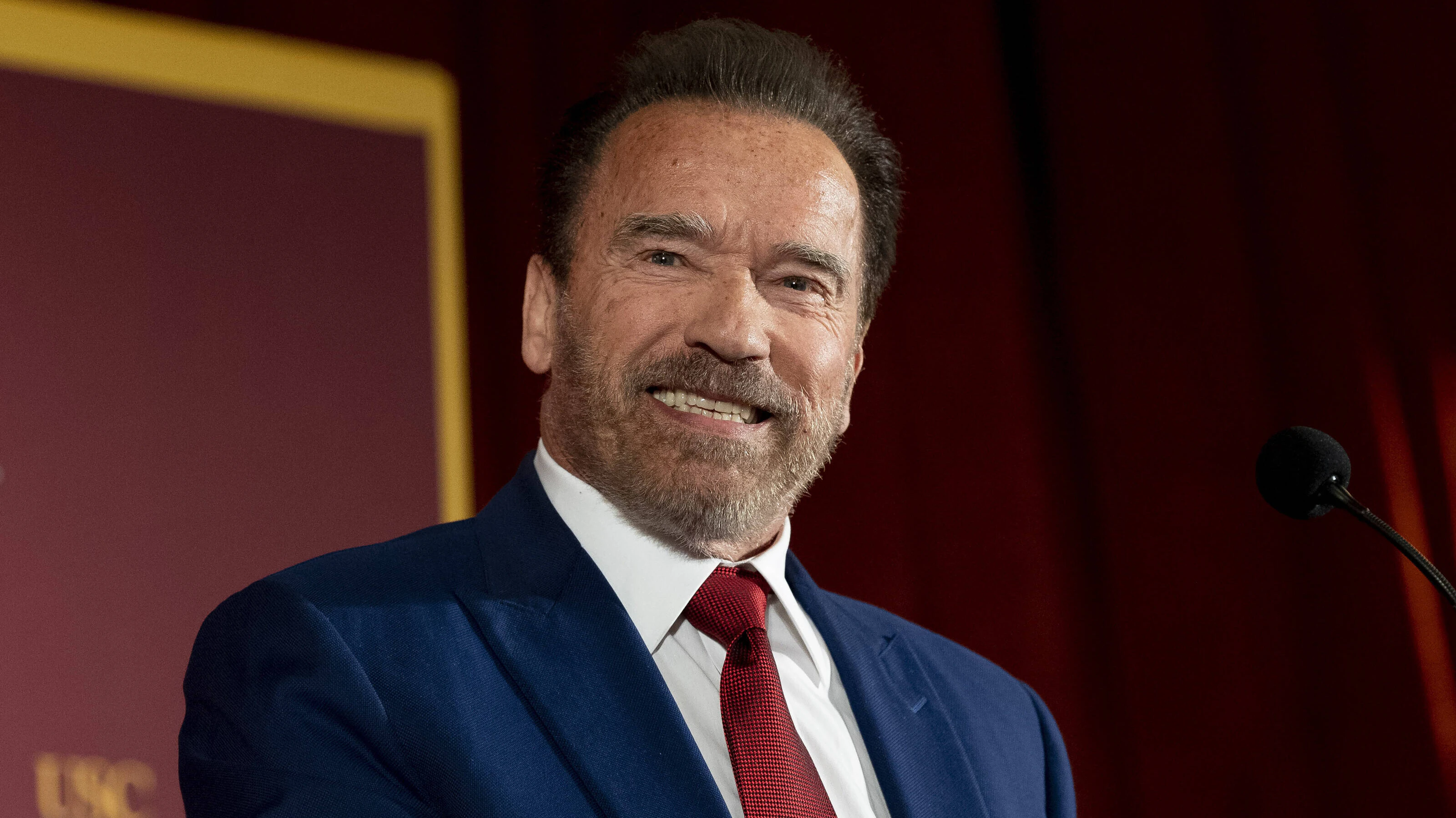 Arnold Schwarzenegger