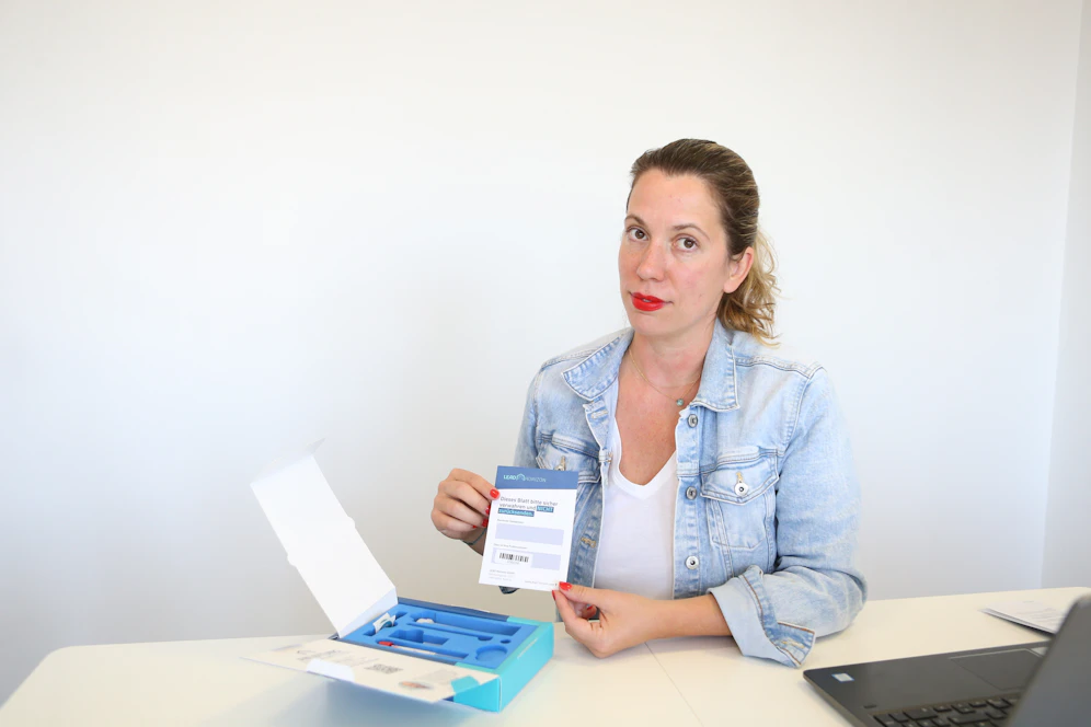 Redakteurin Sandra Kartik gurgelte für 