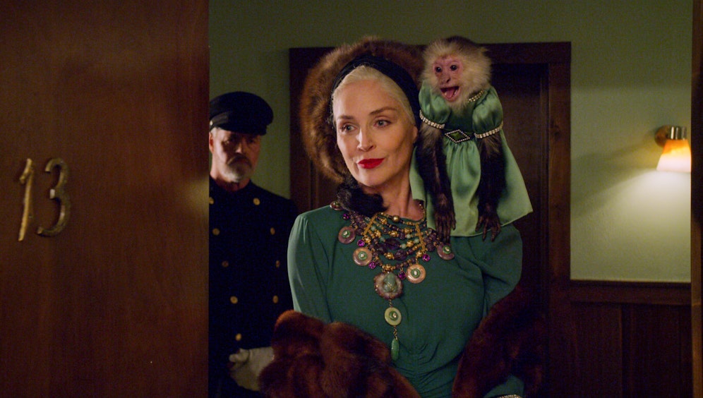<strong>Sharon Stone</strong> und Äffchen Pablo sind nicht nur in der neuen Netflix-Serie 