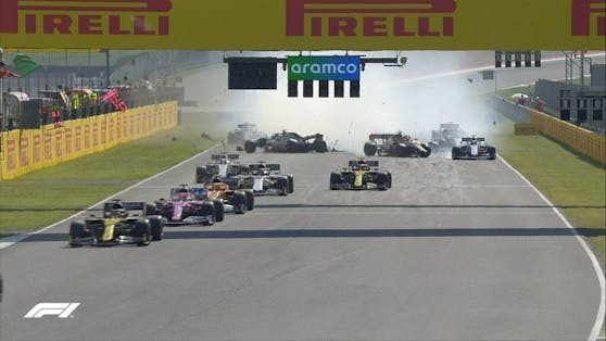 Massencrash in Mugello.
