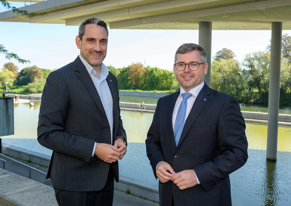 ÖBB-Regionalmanager Christof Hermann (li.) und Landesrat Ludwig Schleritzko