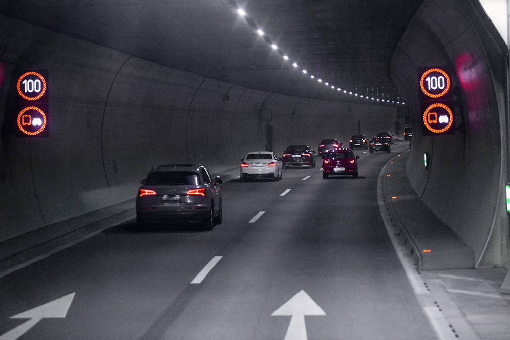 Im Pfändertunnel ereignete sich ein schwerer Unfall.