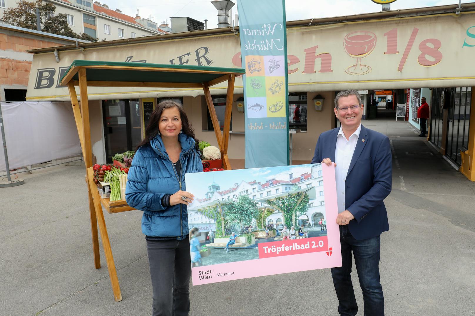 Im Mai gaben Märktestadträtin Ulli Sima und Bezirkschef Georg Papai (beide SPÖ) den Startschuss für den Umbau des Schlingermarktes (Floridsdorf).