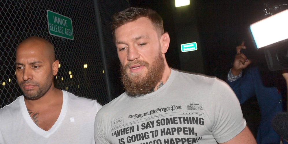 Conor McGregor sah sich mit dem Vorwurf der sexuellen Belästigung konfrontiert.