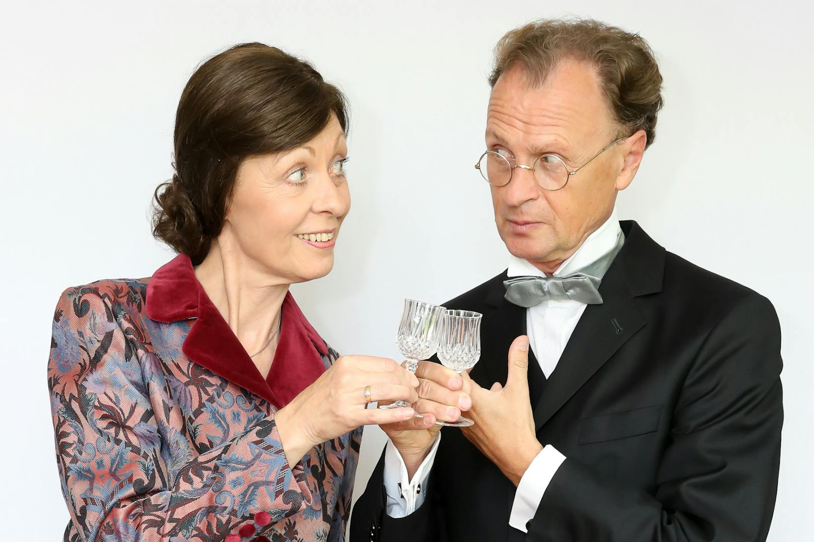 Olga Schnitzer (Elisabeth-Joe Harriet) und Karl Kraus (Kurt Hexmann)