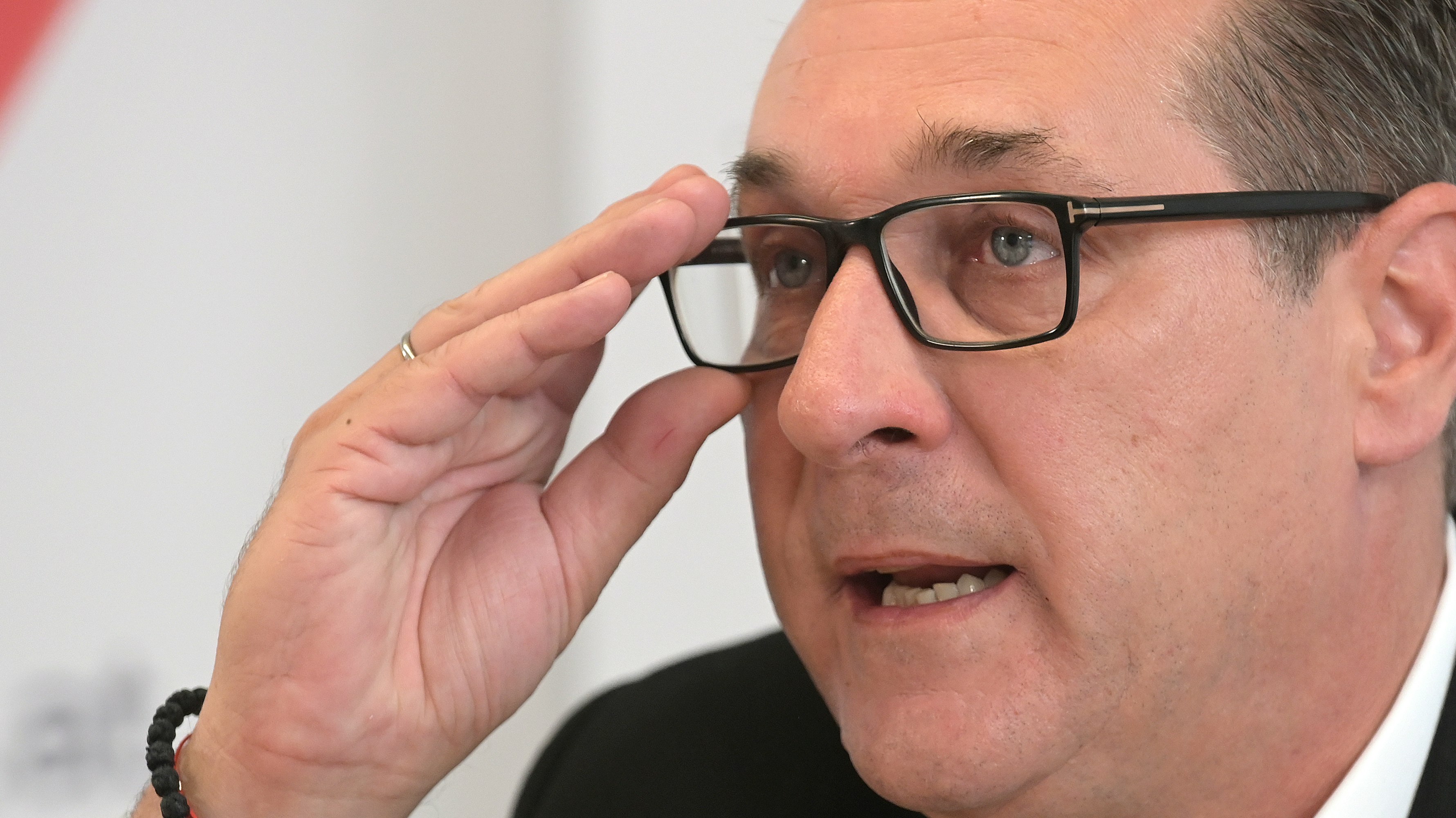 THC-Obmann Heinz-Christian Strache muss weiter zittern.