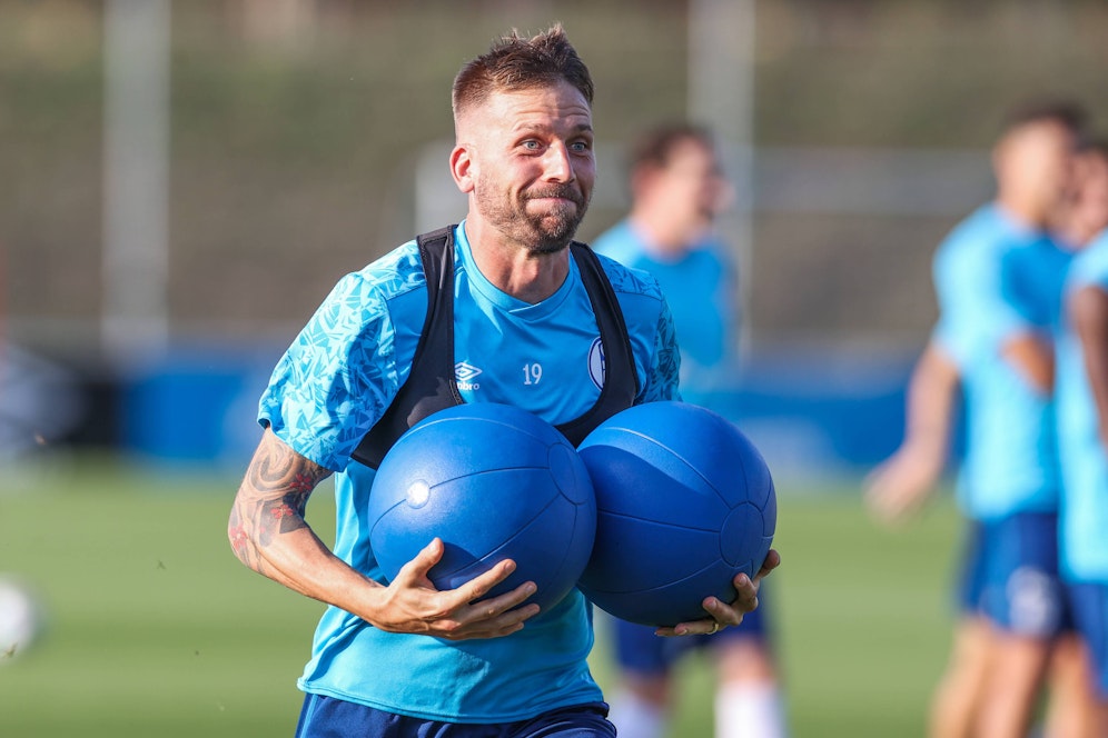Guido Burgstaller steht nicht im Schalker Kader. 