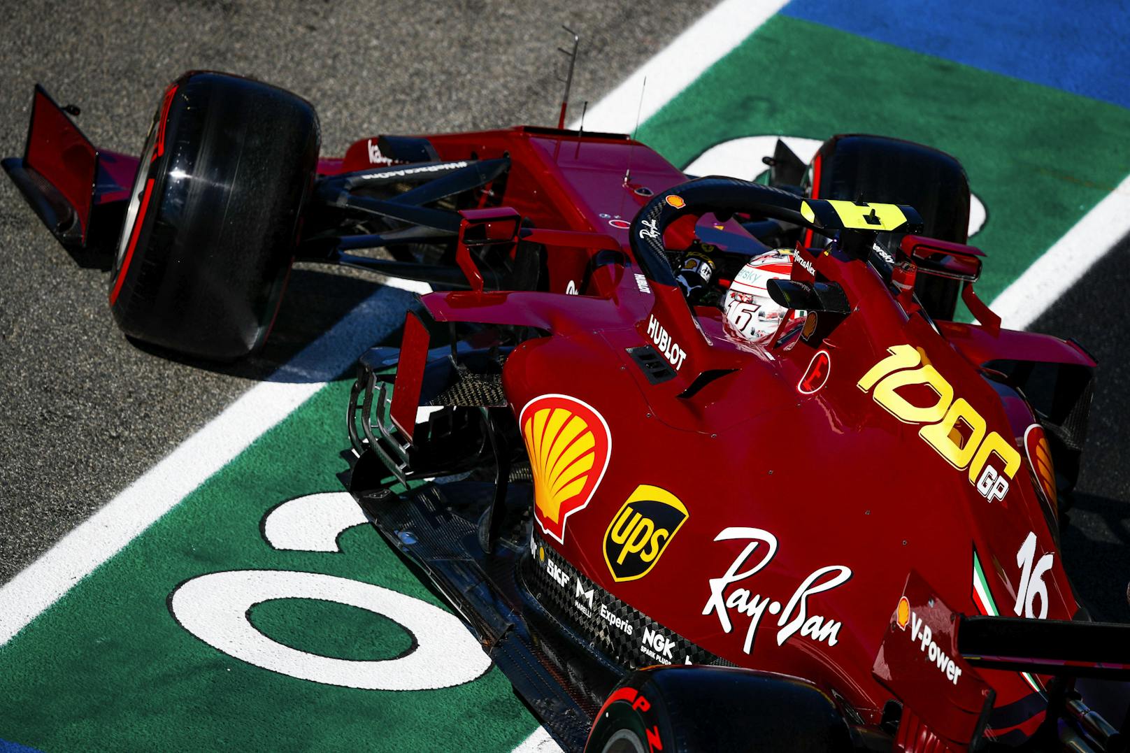 Ferrari will 2021 mit neuem Motor angreifen. 