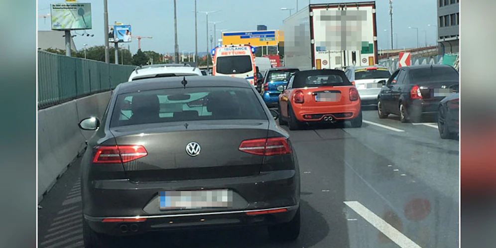 Stau-Alarm auf der A23