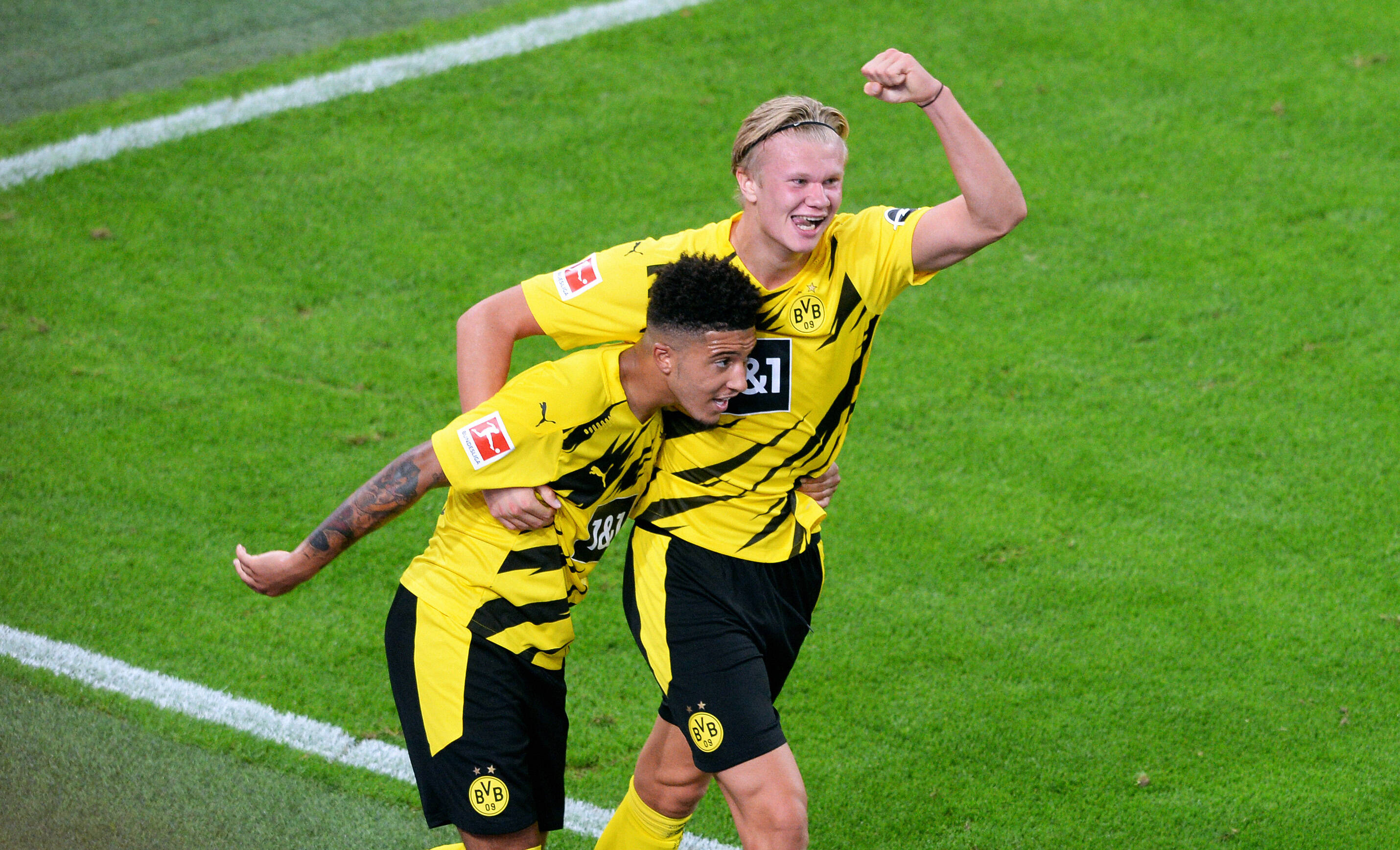 Erling Haaland bejubelt seinen Doppelpack. 