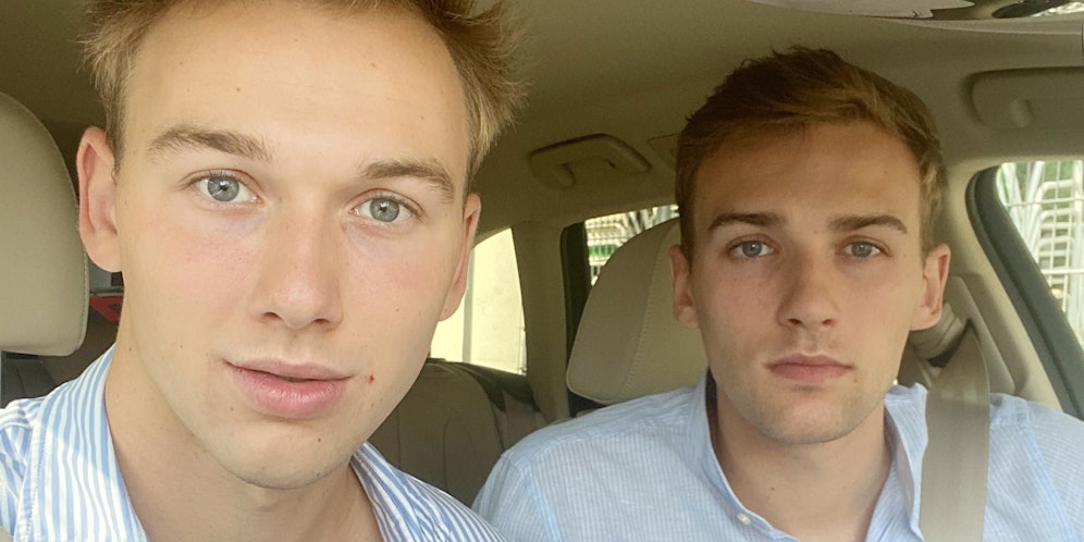 Alexander (23) und Andreas Wohltan (21) üben Kritik an Wiens Umgangsweise mit der Pandemie.