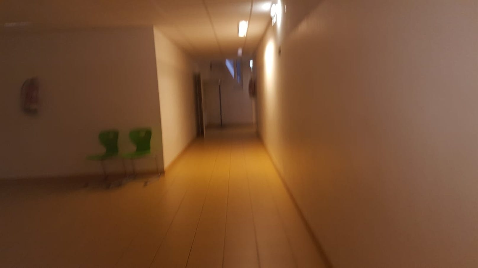 Der Weg ins neue Klassenzimmer.