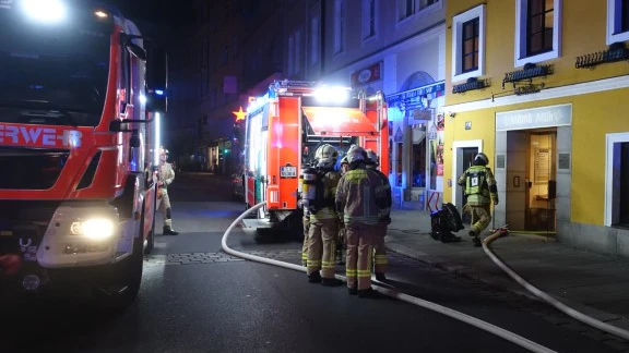 Bei dem Zimmerbrand wurde ein Hotelgast schwer verletzt.