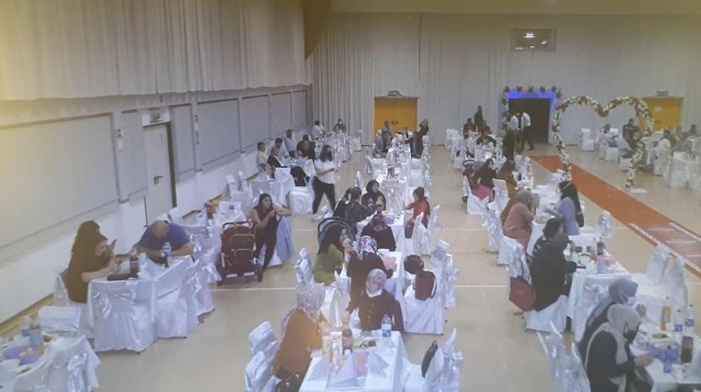 Die Hochzeit fand in der Stadthalle Schrems statt.