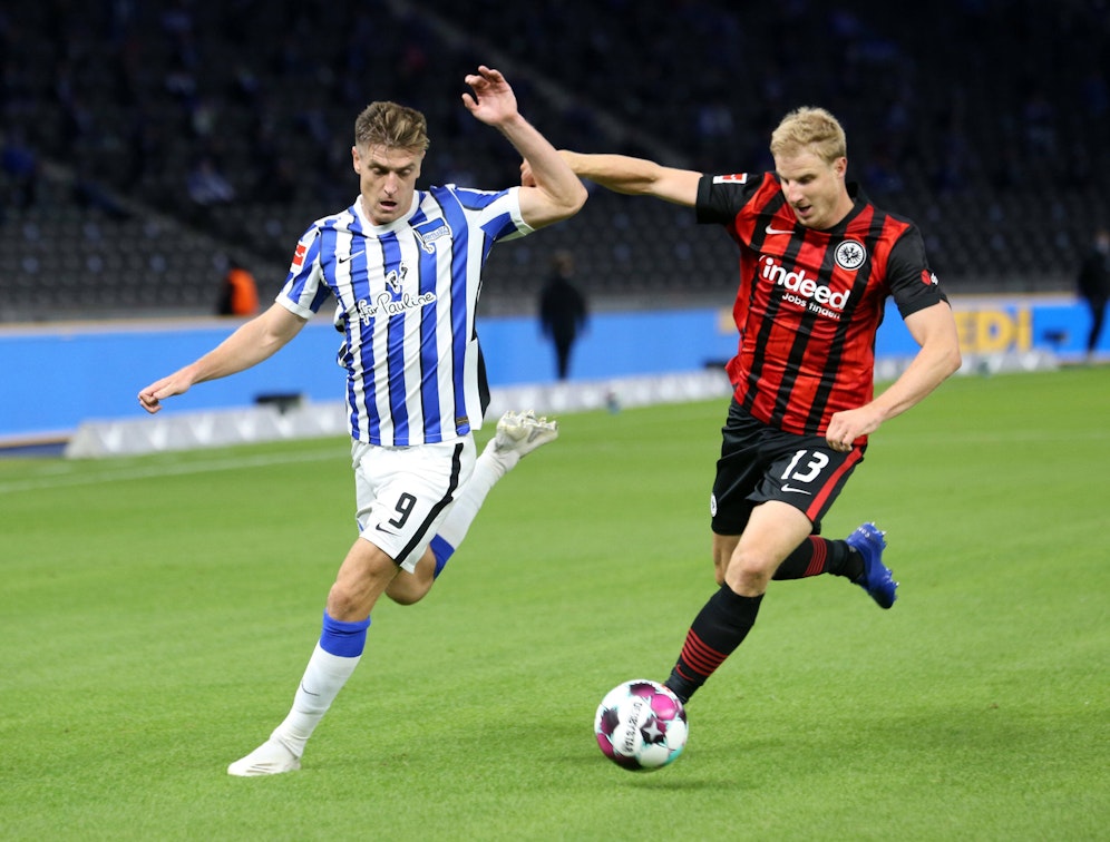 Martin Hinteregger im Duell mit der Hertha. 