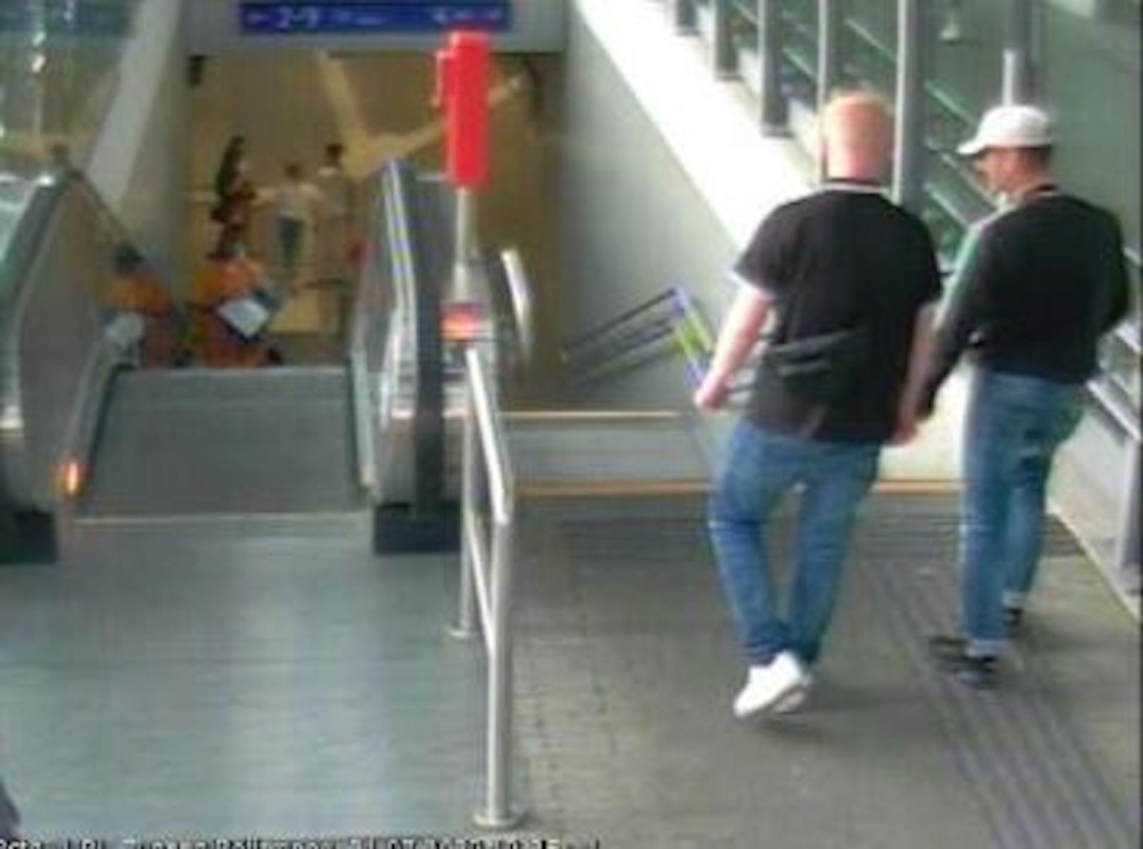 Die Polizei Niederösterreich ist auf der Suche nach diesen beiden Männern.