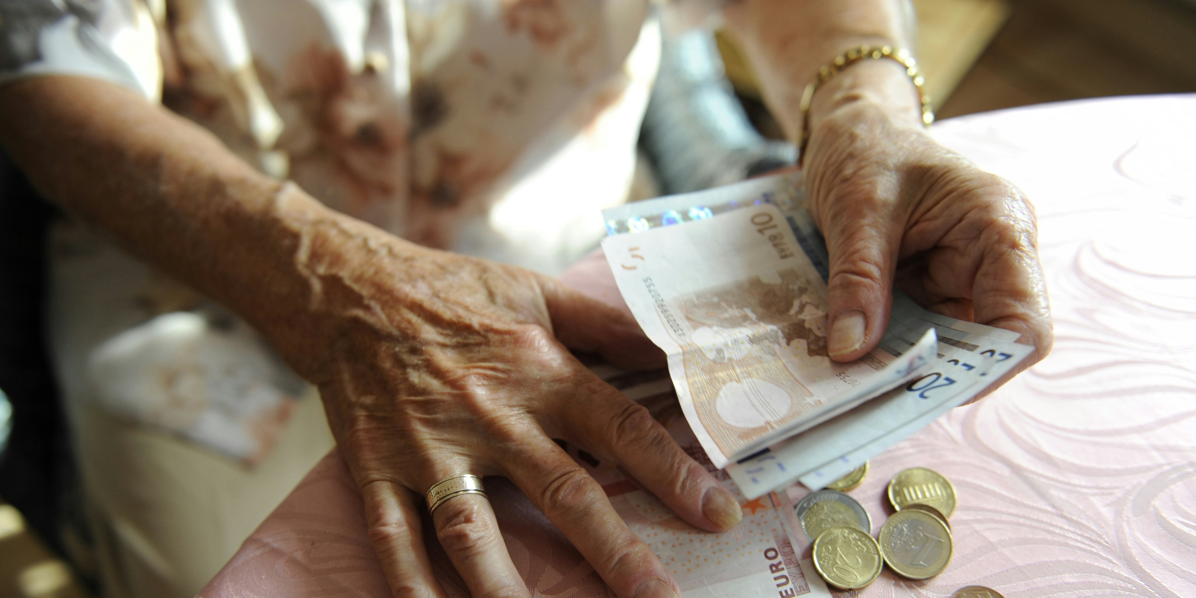 Bezieher kleiner Pensionen bekommen um 3,5 Prozent mehr.