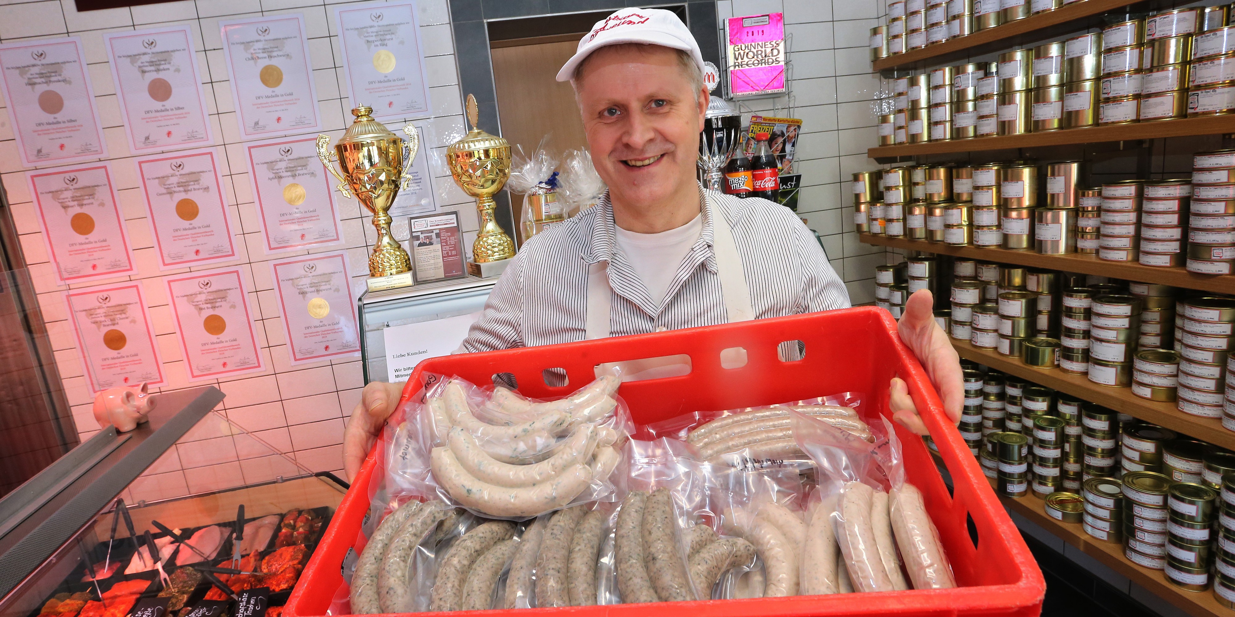 Mit seiner Wurstauswahl hat Matthias Freund es bis ins Guinness-Buch der Weltrekorde geschafft.