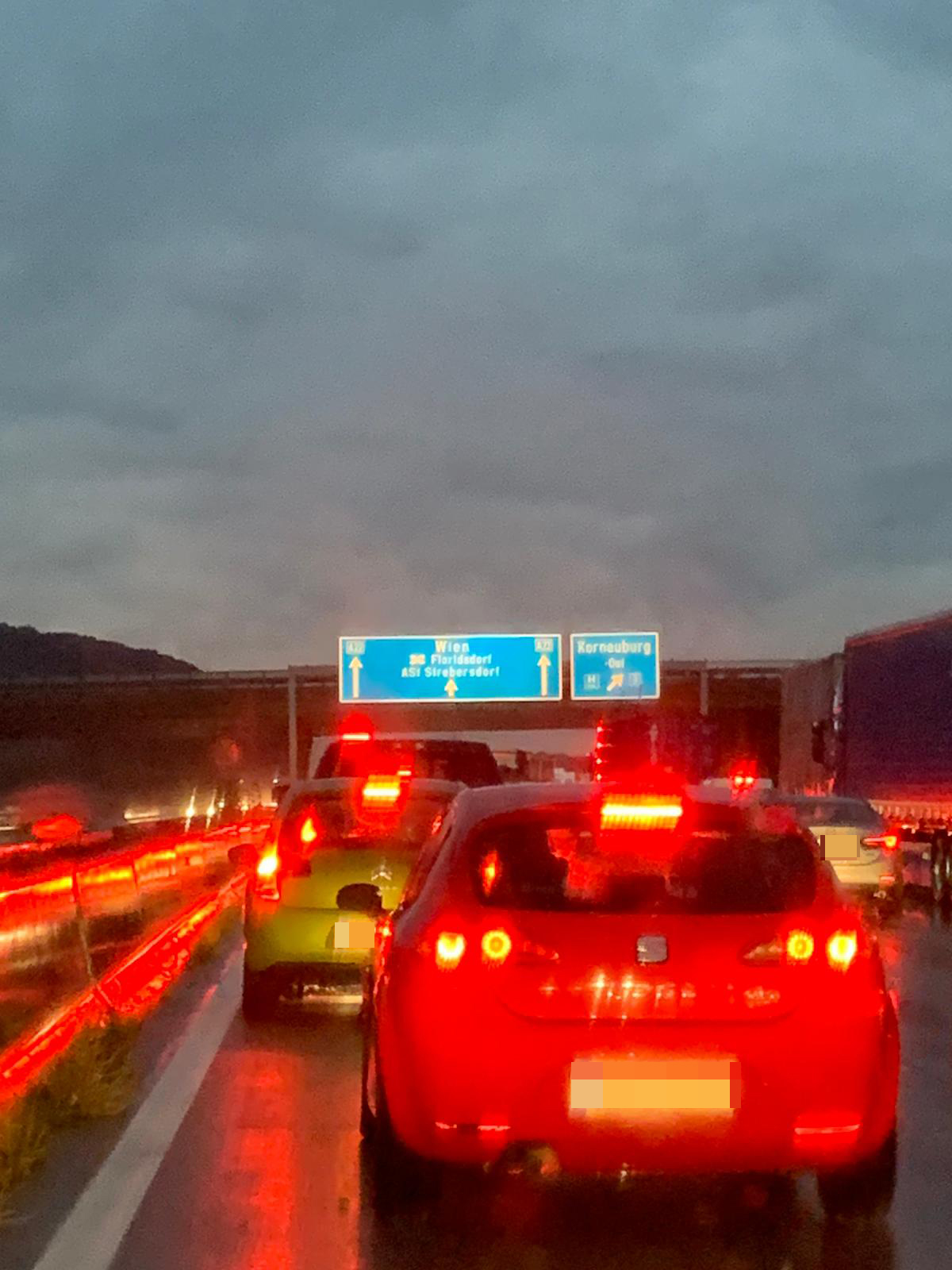 Stau-Chaos legt Straßen rund um Wien lahm