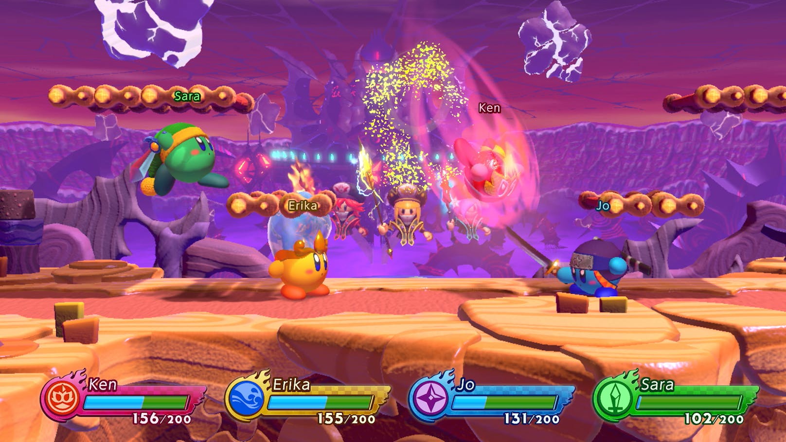 Die verschiedenen Kirbys steuern sich übrigens nicht nur unterschiedlich je nach Ausrüstung, sondern besitzen auch allesamt verschiedene Attacken, die insgesamt aber sehr übersichtlich bleiben.