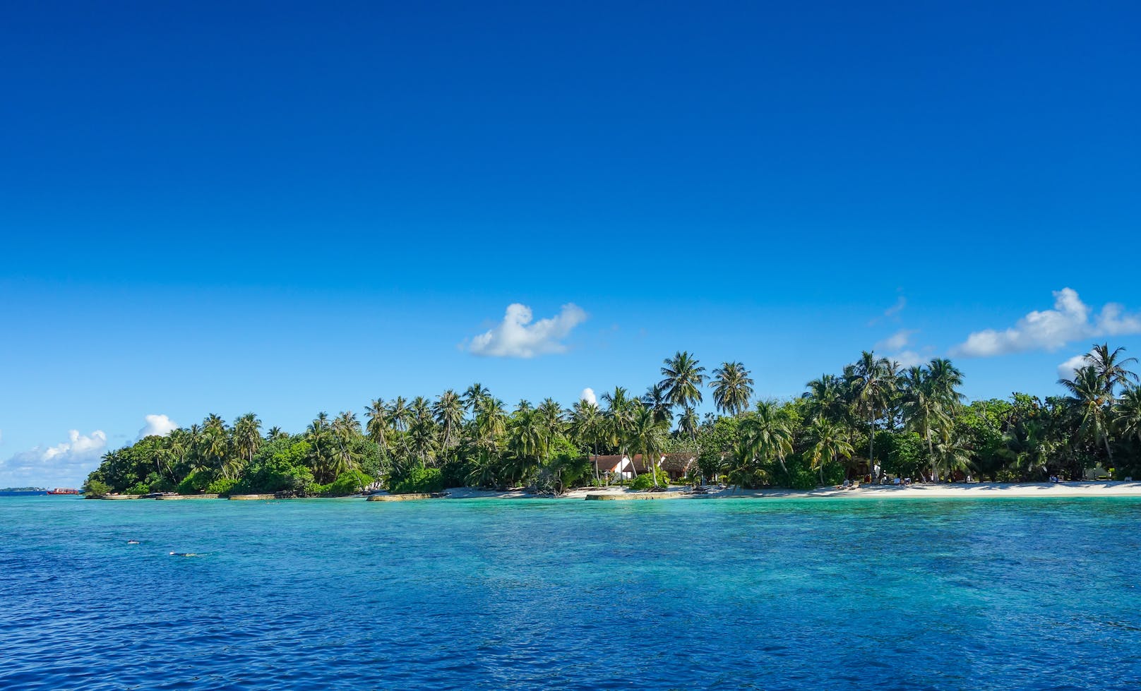 Eine Insel der Malediven: Österreich gibt Reisewarnung für das Urlaubsparadies aus.