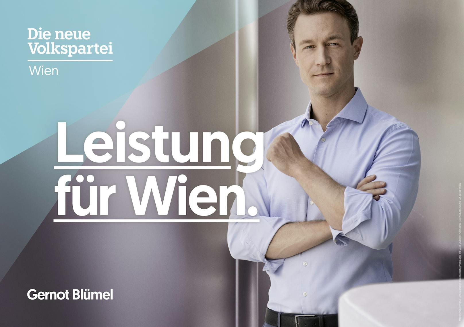 Ab morgen sind die ÖVP-Plakate auf 1.100 Dreiecksständern und 40 Großplakaten zu sehen.