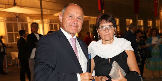 Wolfgang Sobotka mit Ehefrau Marlies bei den Salzburger Festspielen vergangene Woche.