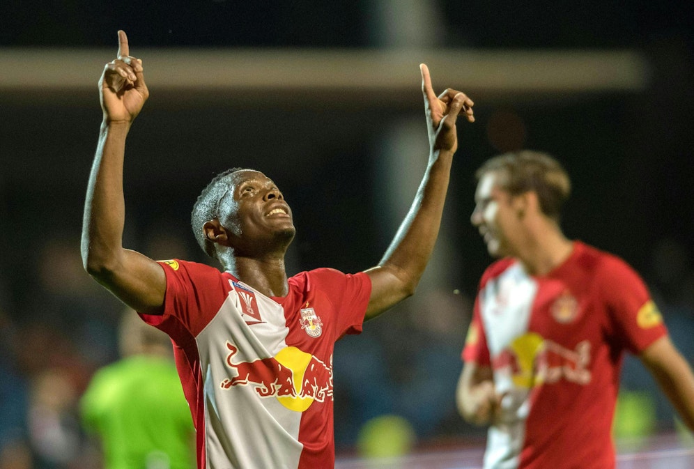 Jubelt Patson Daka in der Champions League?