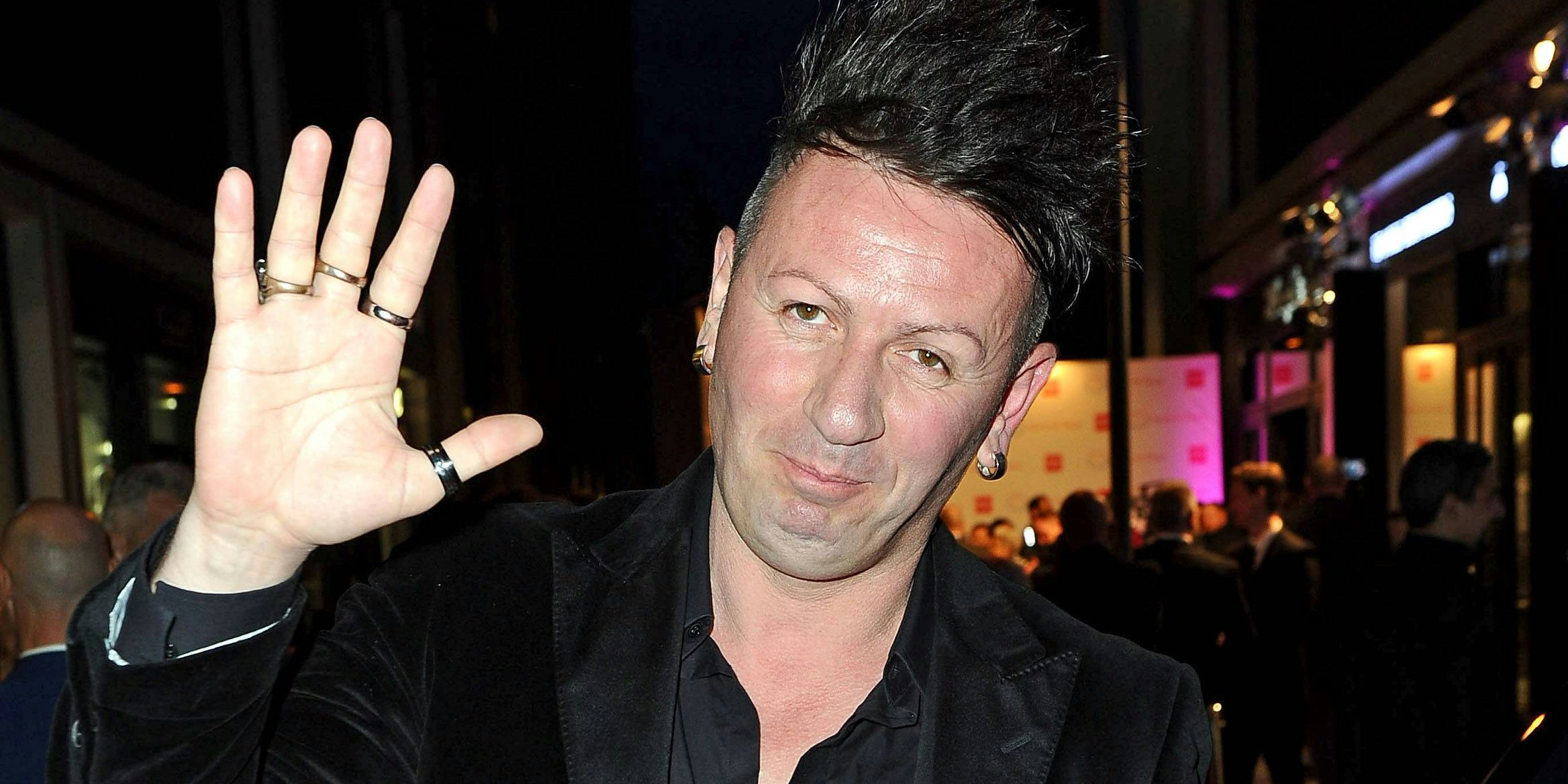 Ennesto Monté ist wieder Single.