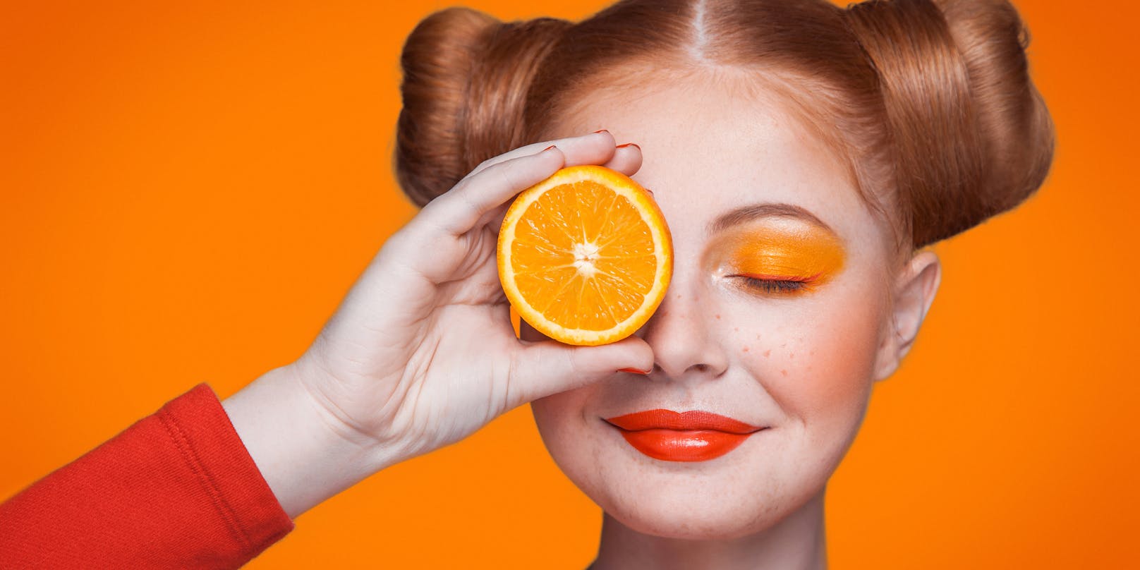 Orangen in der Dusche zu essen, kann dir nicht nur eine Geschmacksexplosion bescheren, sondern auch eine neue Ebene des Bewusstseins eröffnen.