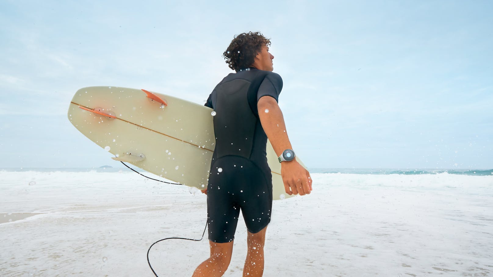 Huawei Watch GT 2e bietet Trackingoptionen auch für Sportarten wie Surfen.