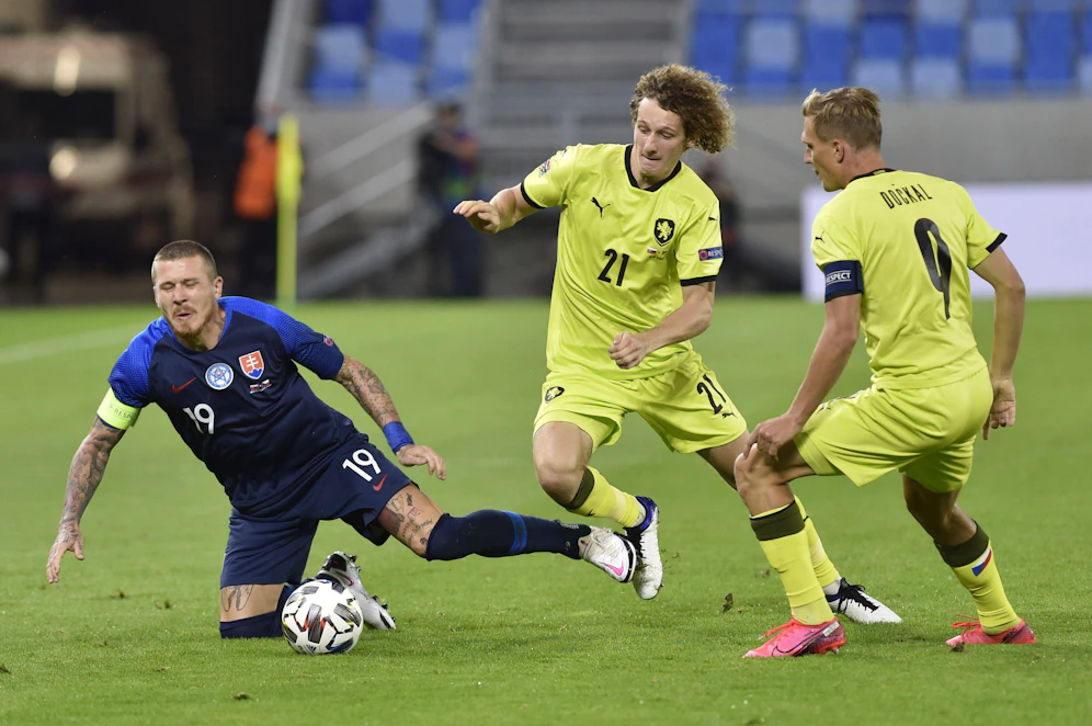 Tschechien kann nicht gegen Schottland spielen.