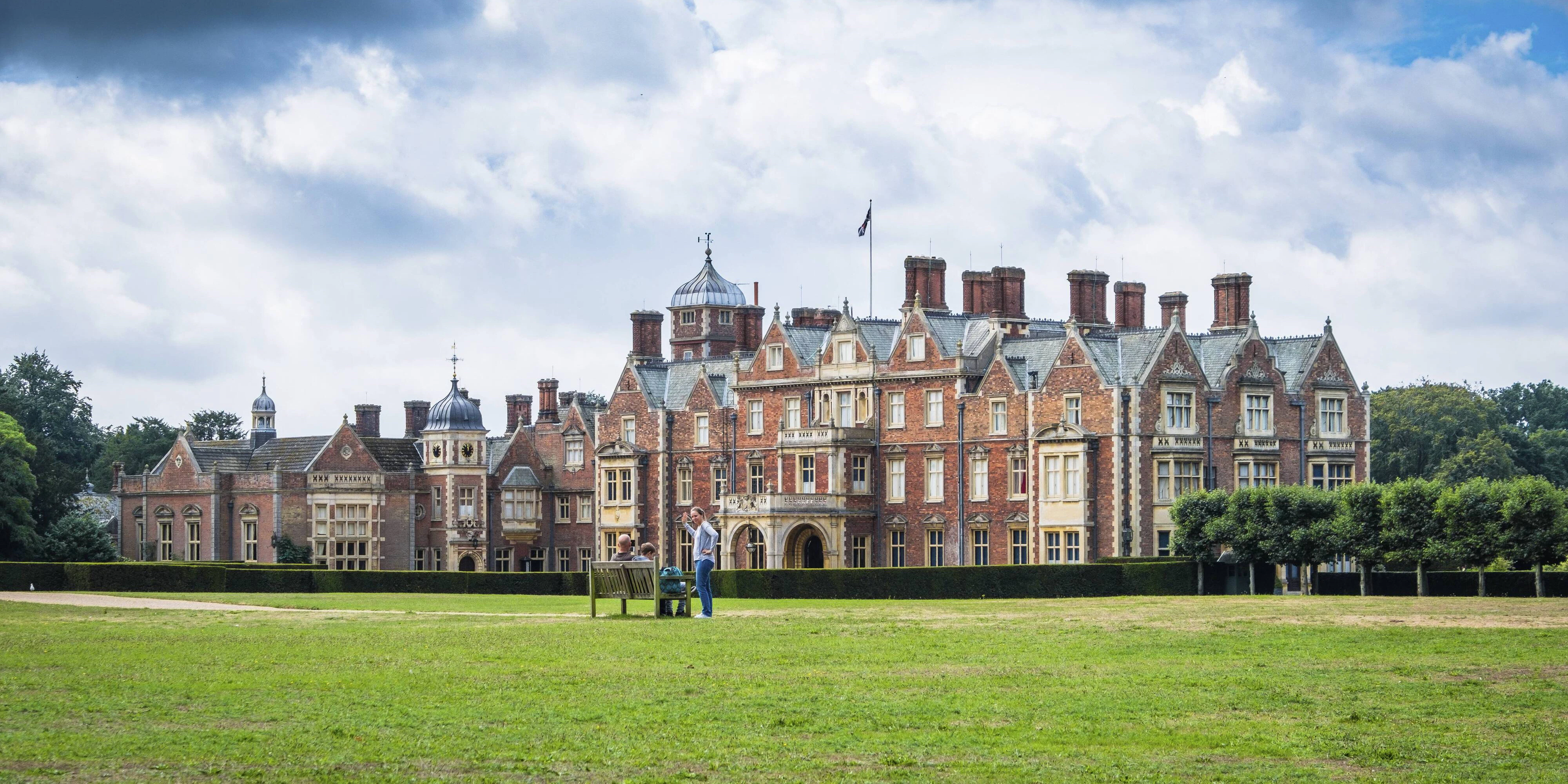<strong>Schloss Sandringham</strong> zählt zu den beliebtesten Touristenattraktionen. Im großzügigen Parkgelände soll ein Freiluft-Kino stattfinden.
