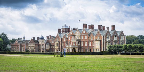Schloss Sandringham zählt zu den beliebtesten Touristenattraktionen. Im großzügigen Parkgelände soll ein Freiluft-Kino stattfinden.