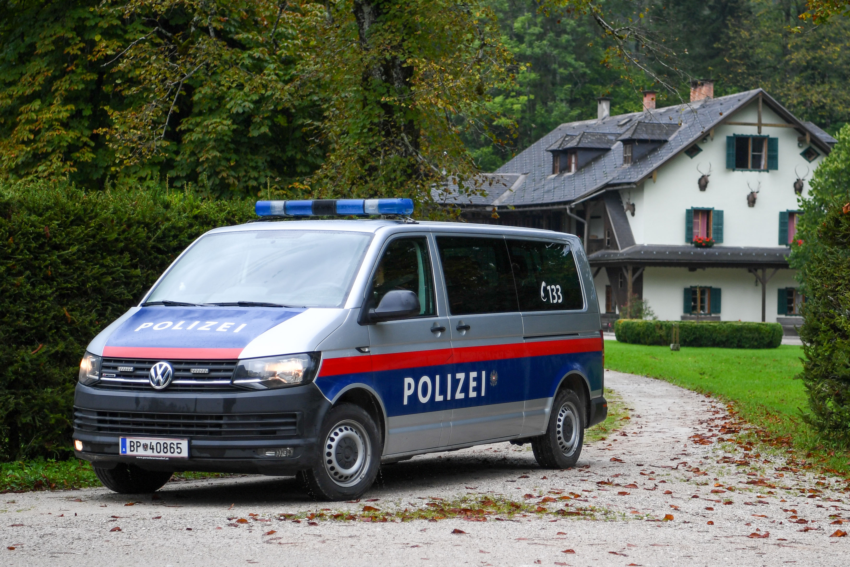 Gegen 17 Uhr am Montag wurde Ernst August schließlich verhaftet.