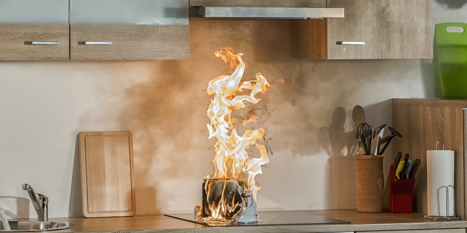 In der Küche begann es zu brennen. Symbolbild.