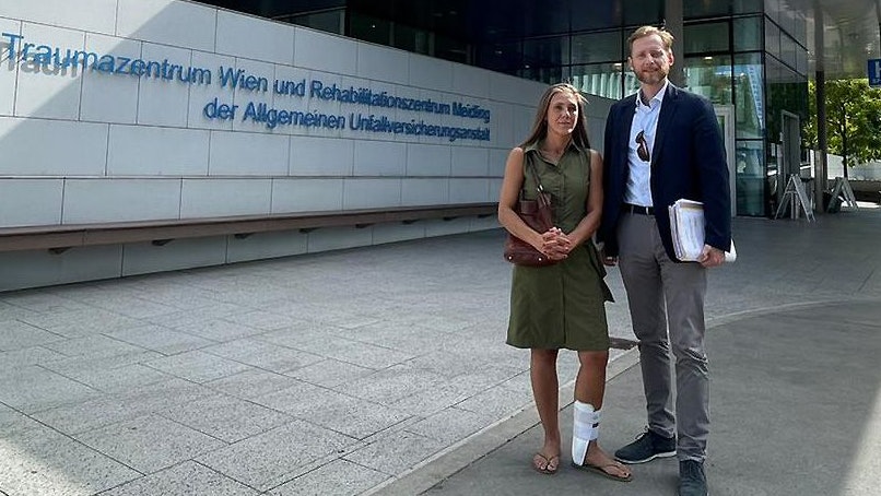 Die 38-Jährige mit Anwalt Gottfried Forsthuber