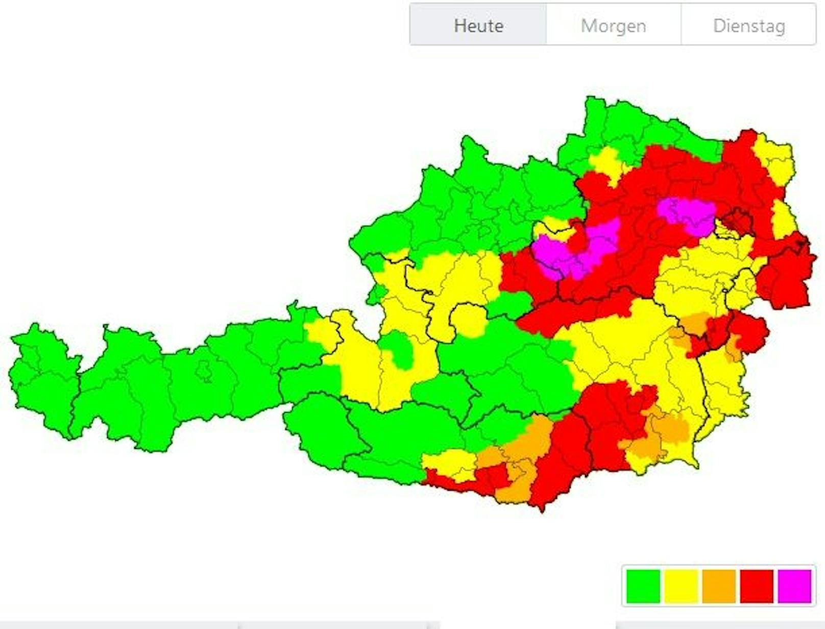 In der Nähe von Wien schimmert es auch lila, was die allerhöchste Warnstufe bedeutet.