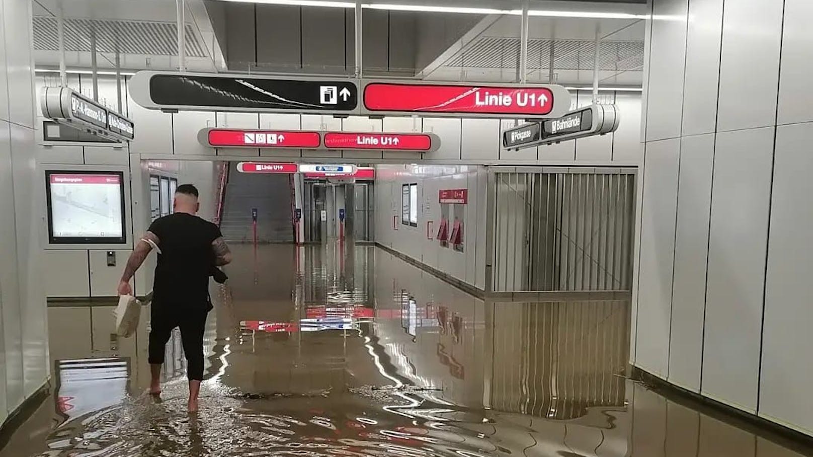 Die Station Neulaa war geflutet