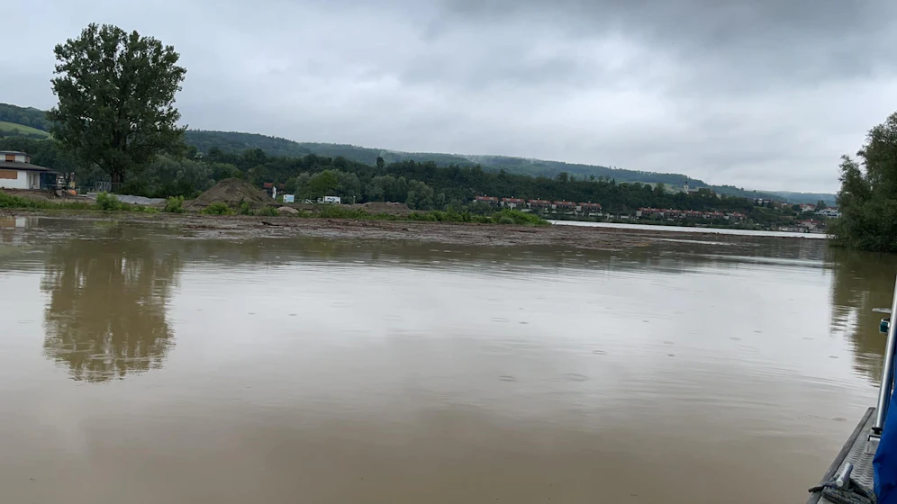 Die Überflutungen in Melk nehmen zu.