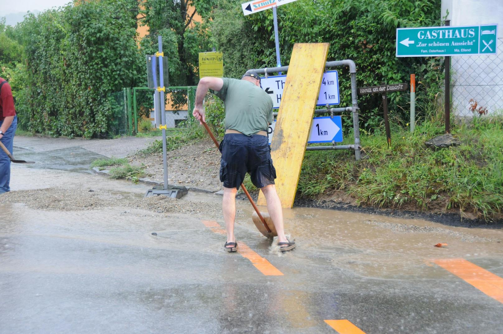 Ortschaften im Raum Krems geflutet