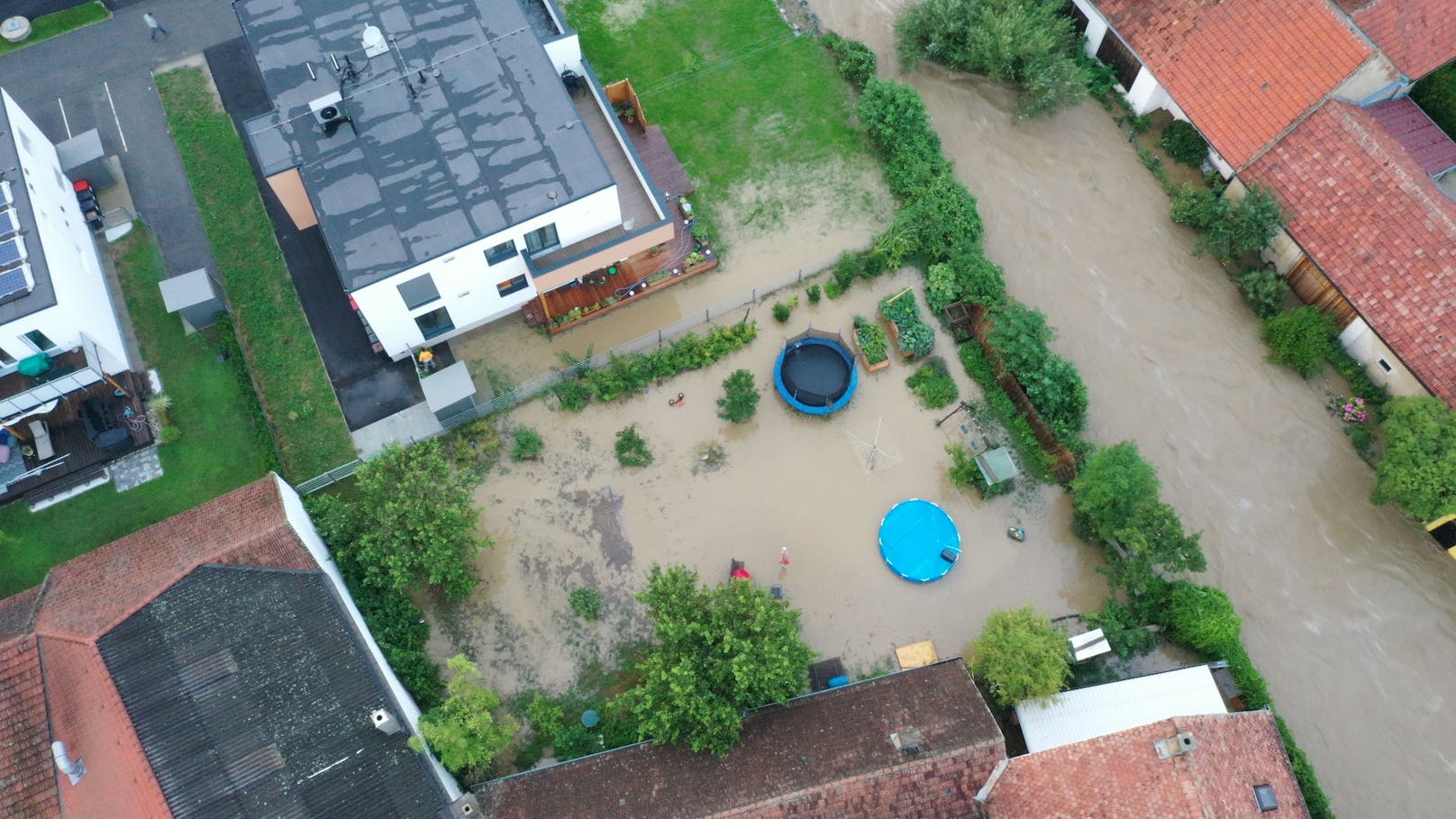 Schwere Schäden auch im Bezirk Krems-Land