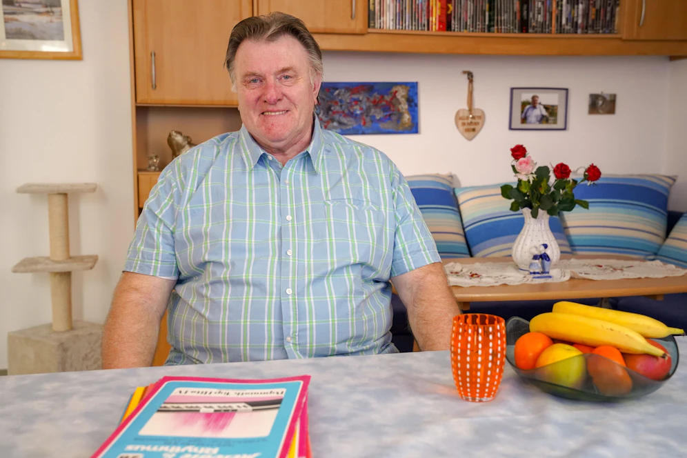 Walter, 66-jähriger Außendienstmitarbeiter i.R. aus Niederösterreich, findet, eine Frau darf gerne etwas mollig sein: 