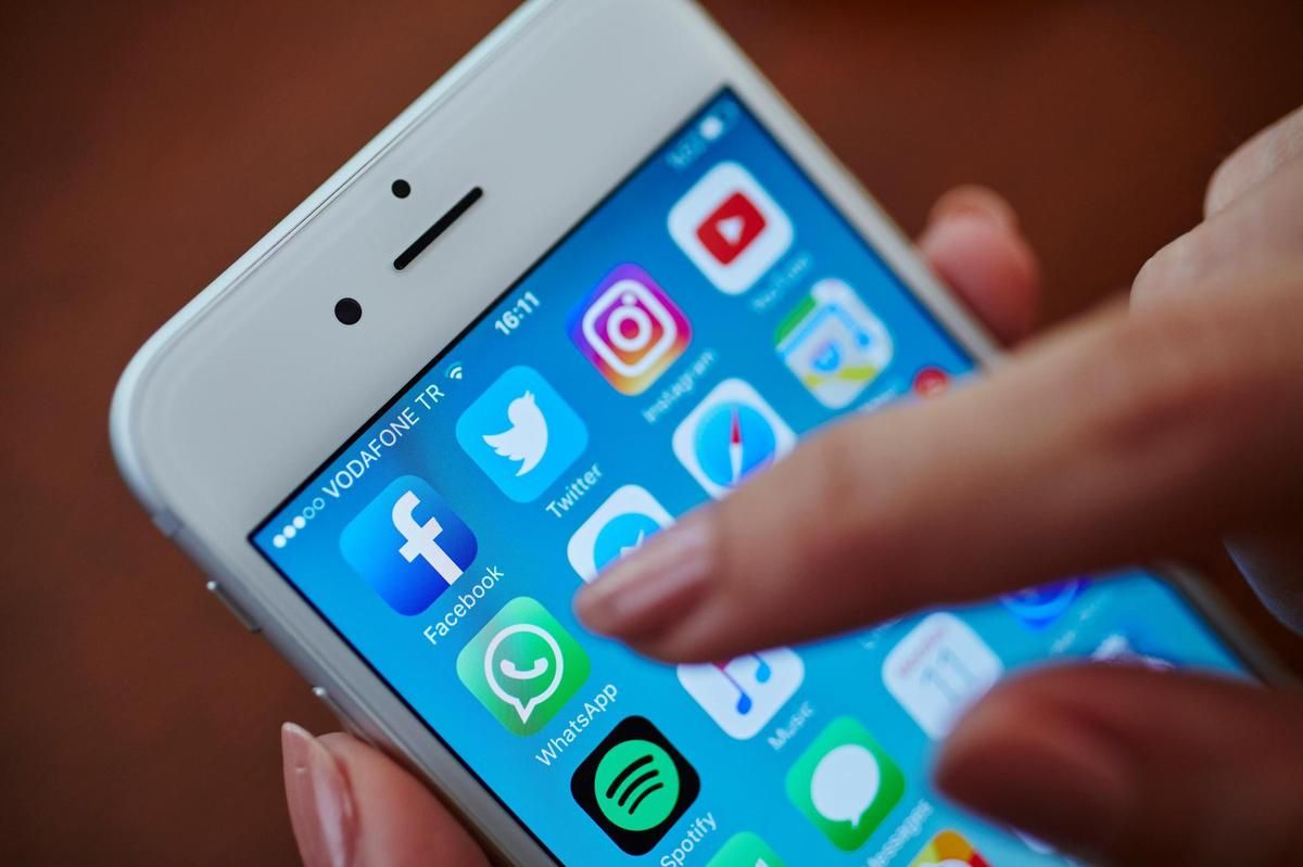 Millionen Handy-Nutzer brauchen künftig 