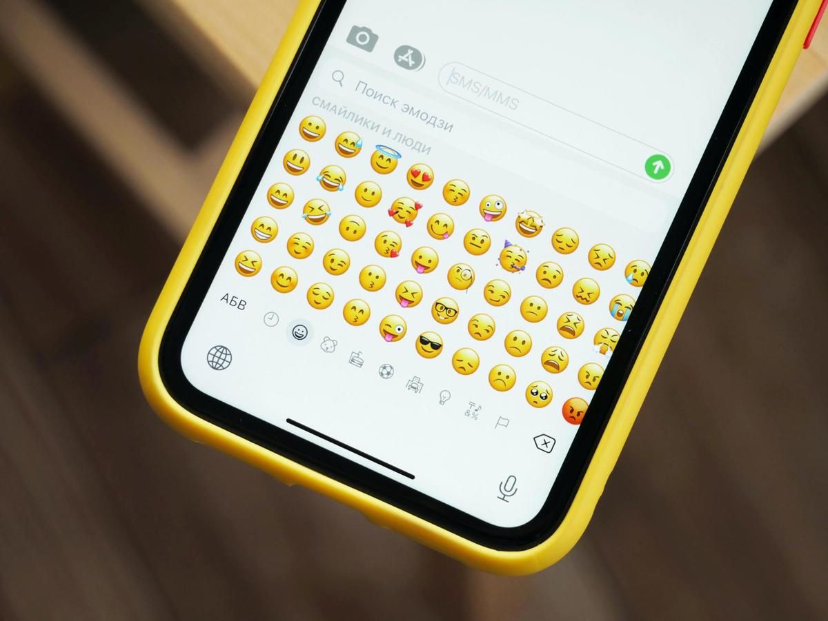 Das iPhone bekommt neue Emojis.