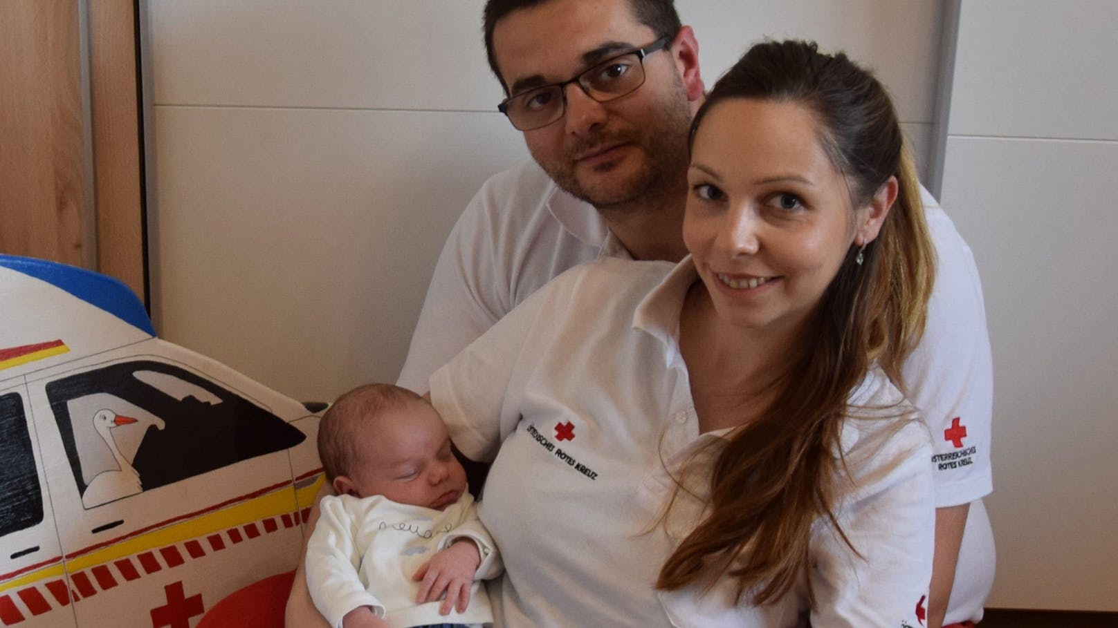 Günther, Julia und der gemeinsame Sohn Felix (16 Monate)