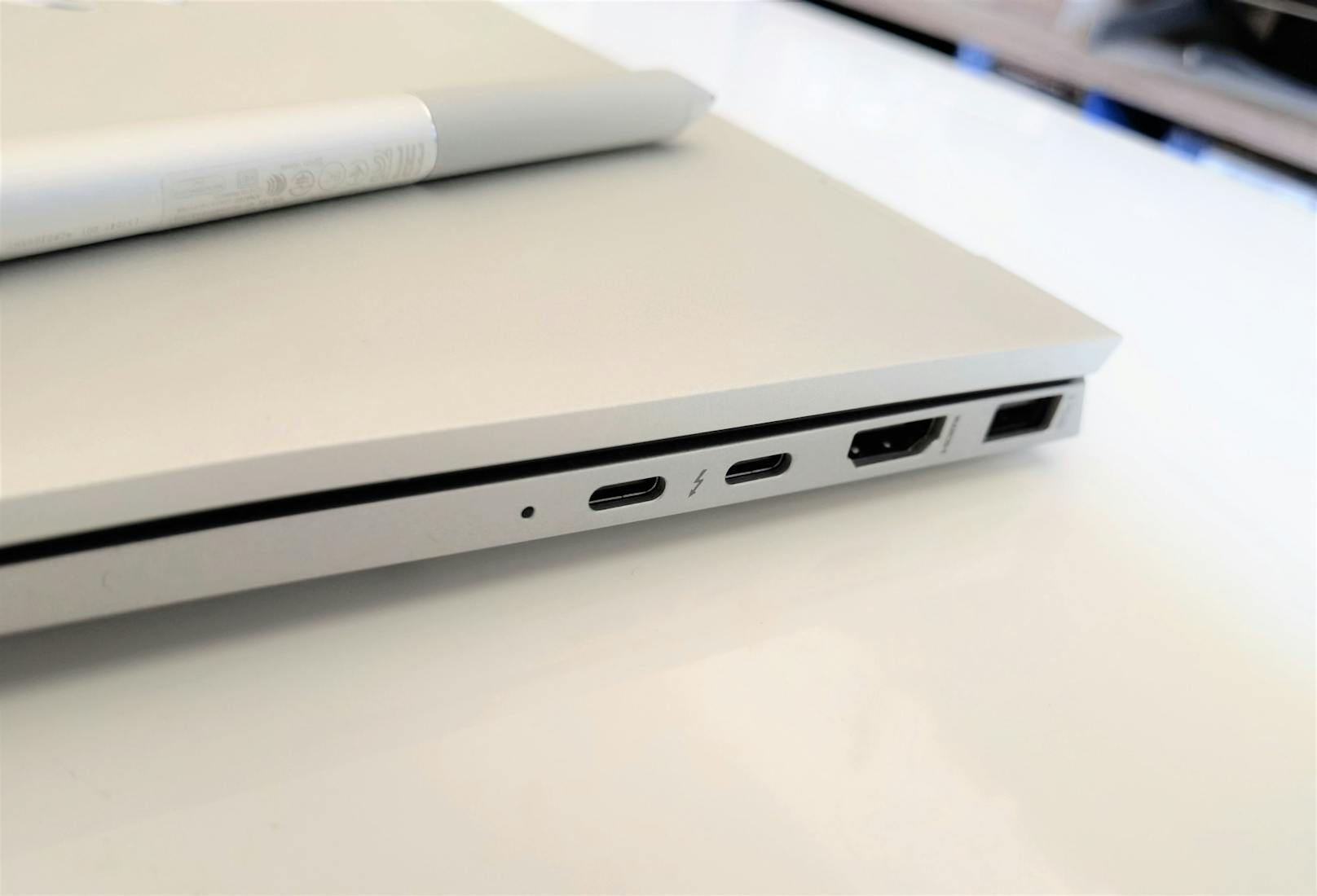 Das HP EliteBook x360 1040 G8 ist ein mobiles Fort Knox und ein Arbeitstier, das zum Tablet umgewandelt werden kann, zugleich. Schwächen zeigt es keine.