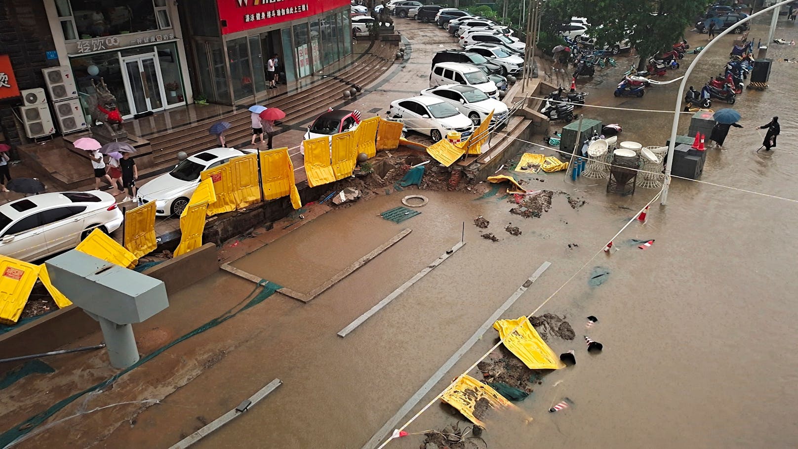 Schwere Unwetter führten in Zhengzhou zu massiven Überschwemmungen (20. Juli 2021).