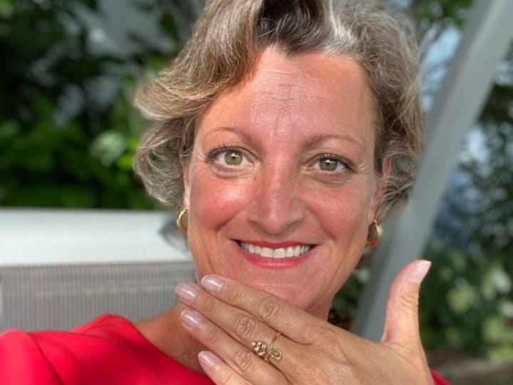 Sabine Schlögl hat sich selbst das "Ja"-Wort gegeben