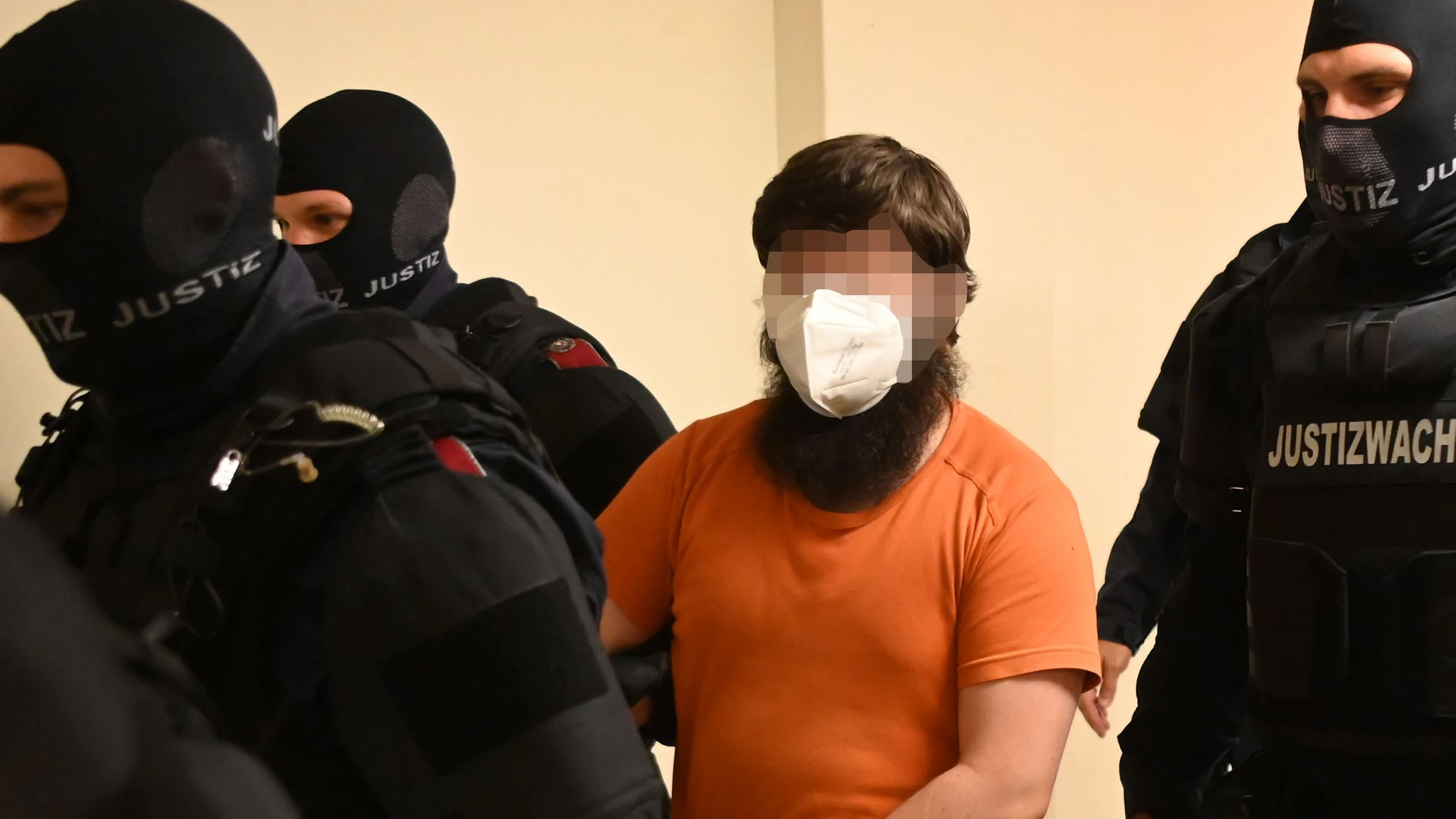 Das Verfahren am Straflandesgericht in Wien findet unter hohen Sicherheitsvorkehrungen statt